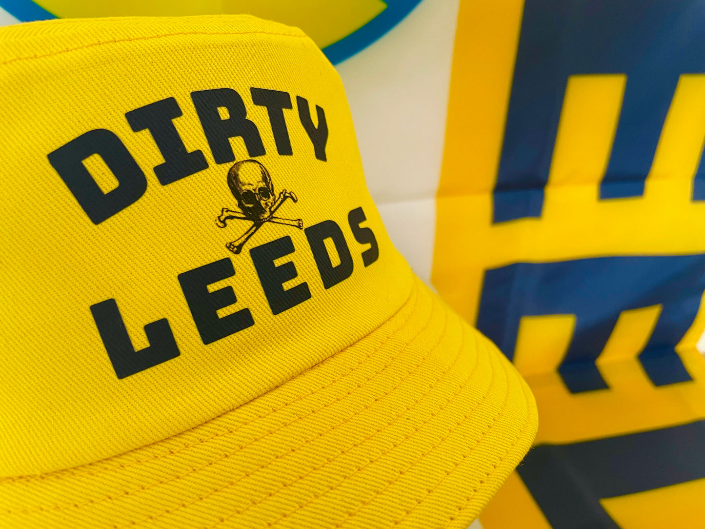 'DIRTY LEEDS-CROSSBONES' Bucket Hat - YELLOW
