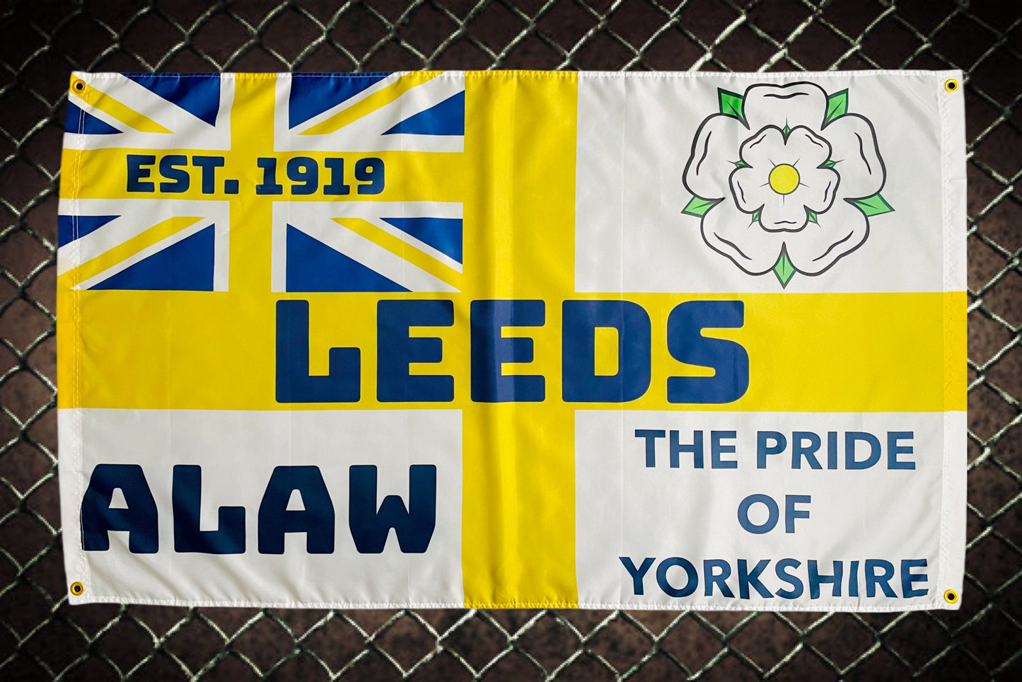 'LEEDS - ALAW' CLASSIC NAVAL FLAG WHITE/YELLOW