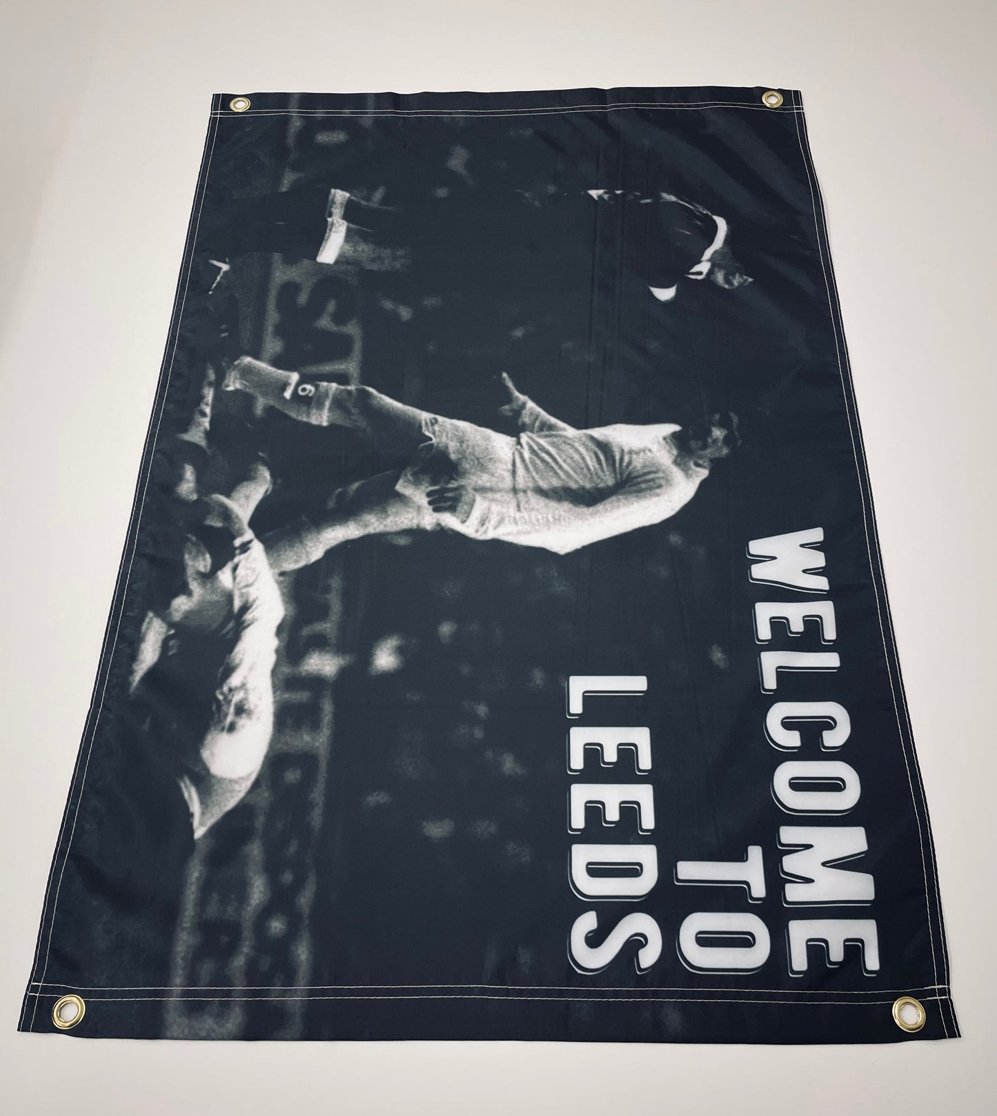 'WELCOME TO LEEDS' FLAG